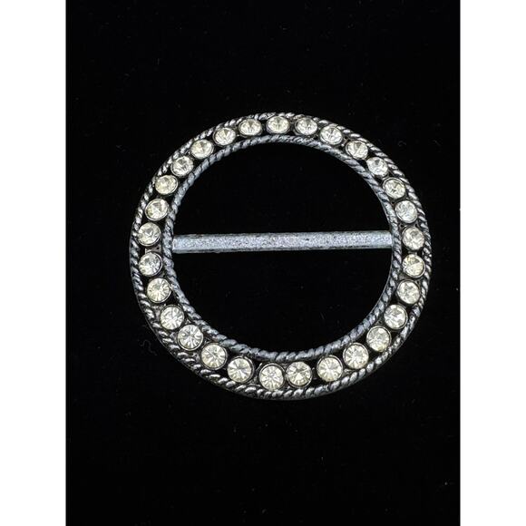 Vintage Art Deco Clear Crystal Belt Slide / Large Scarf Slide - Picture 1 of 9